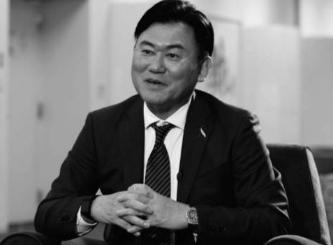 楽天グループの三木谷社長の画像です。